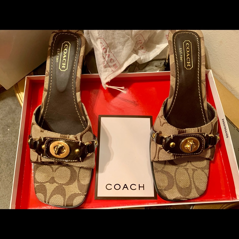Coach heels. Great condition. Size 10.